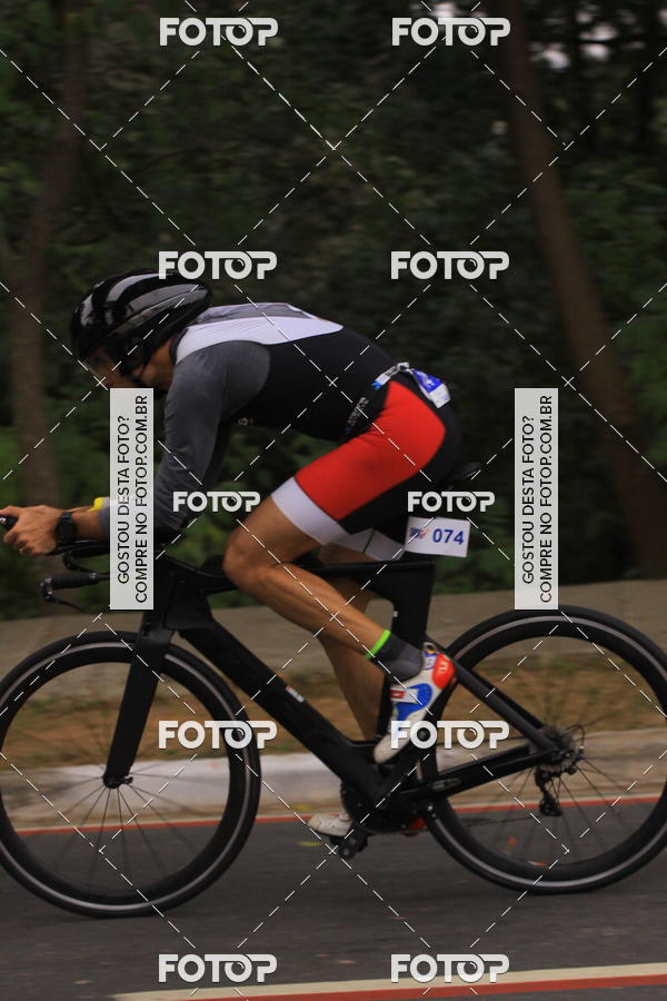 Buy your photos of the eventVSERIES Duathlon & Running on Fotop