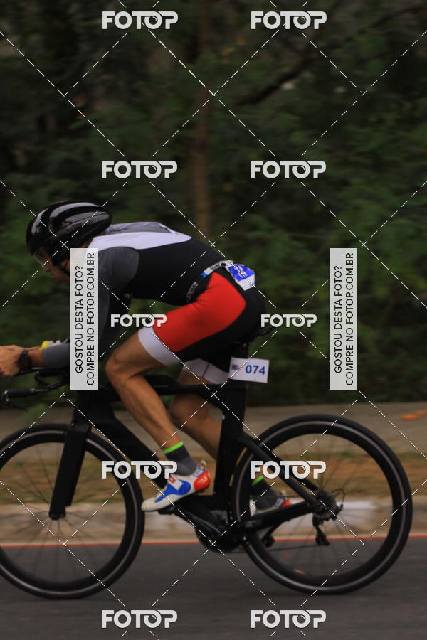 Buy your photos of the eventVSERIES Duathlon & Running on Fotop