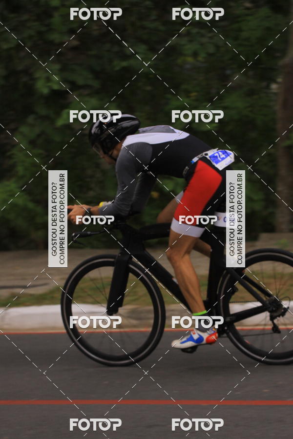 Buy your photos of the eventVSERIES Duathlon & Running on Fotop