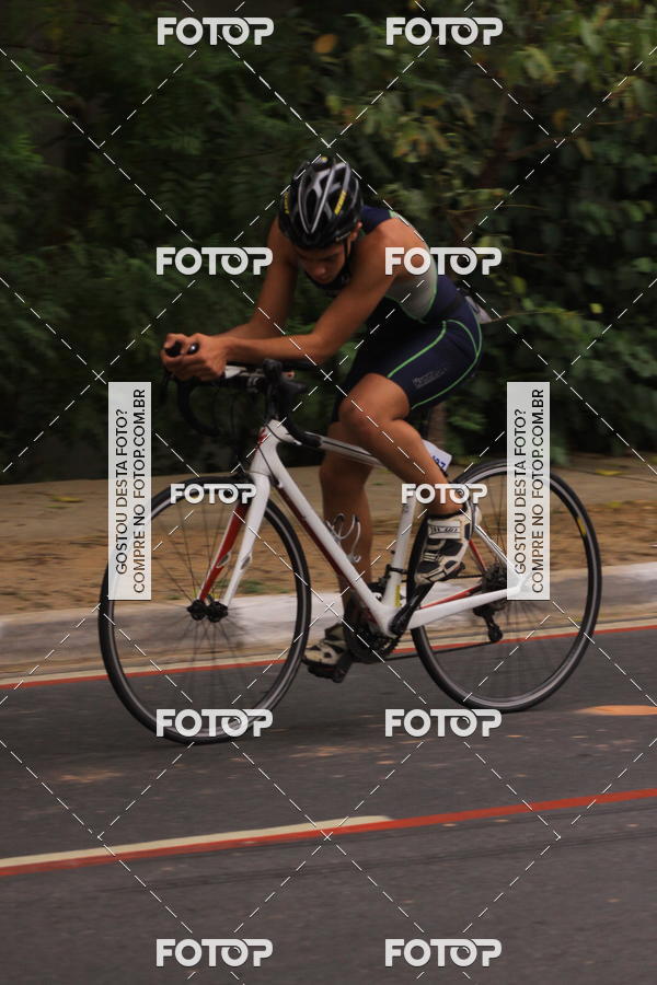 Buy your photos of the eventVSERIES Duathlon & Running on Fotop