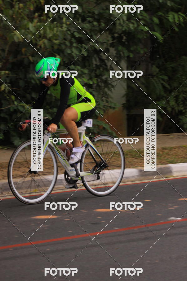 Buy your photos of the eventVSERIES Duathlon & Running on Fotop