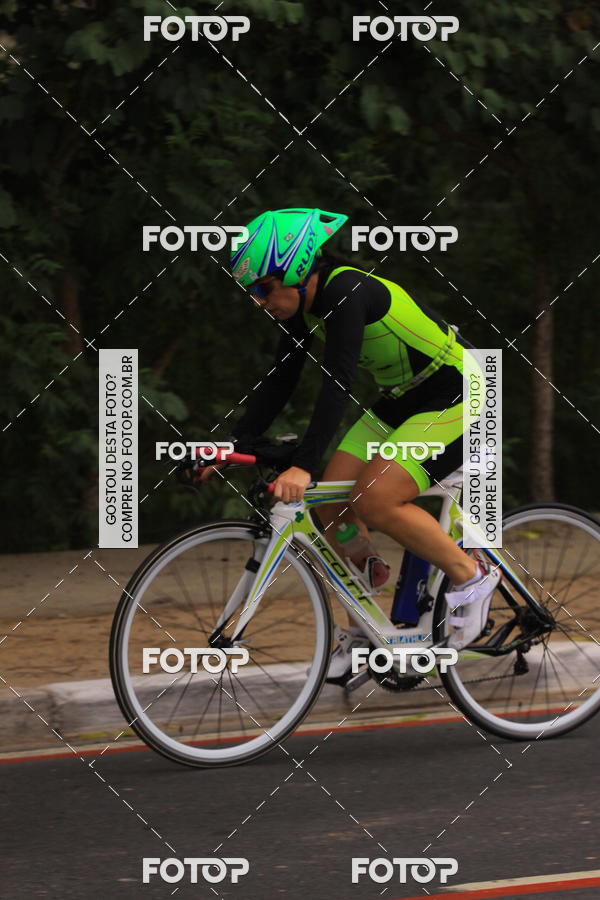 Buy your photos of the eventVSERIES Duathlon & Running on Fotop