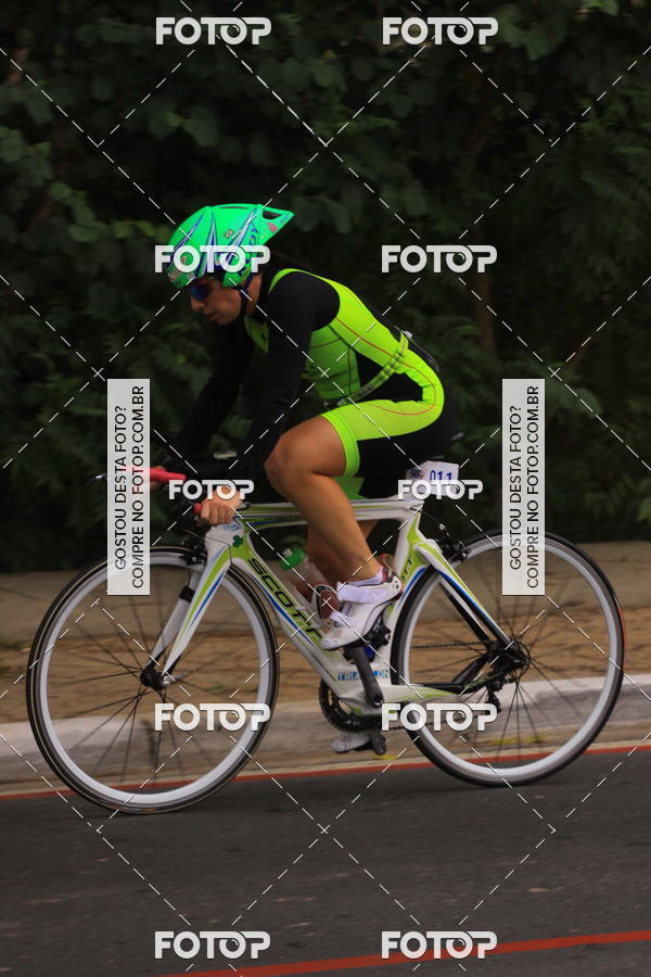 Buy your photos of the eventVSERIES Duathlon & Running on Fotop