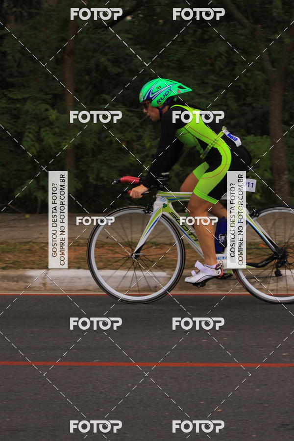 Buy your photos of the eventVSERIES Duathlon & Running on Fotop