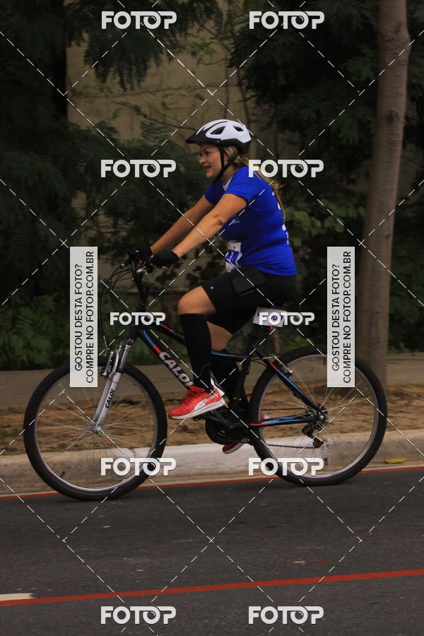 Buy your photos of the eventVSERIES Duathlon & Running on Fotop