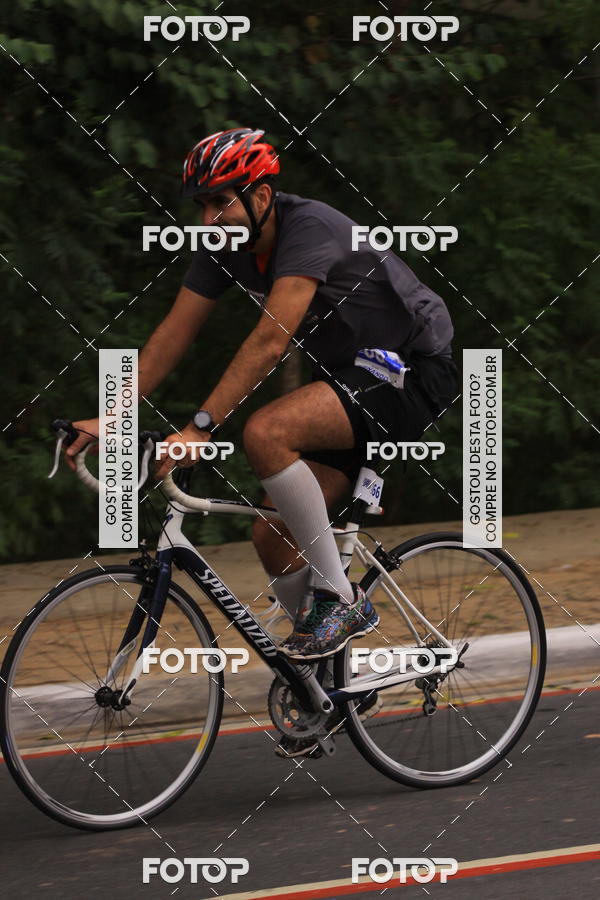 Buy your photos of the eventVSERIES Duathlon & Running on Fotop