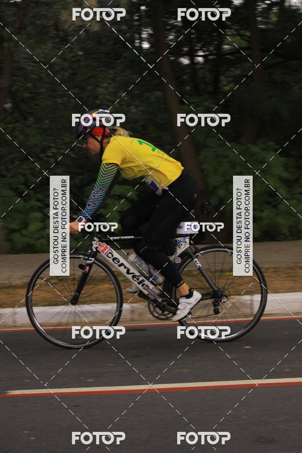 Buy your photos of the eventVSERIES Duathlon & Running on Fotop