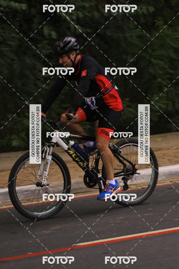 Buy your photos of the eventVSERIES Duathlon & Running on Fotop