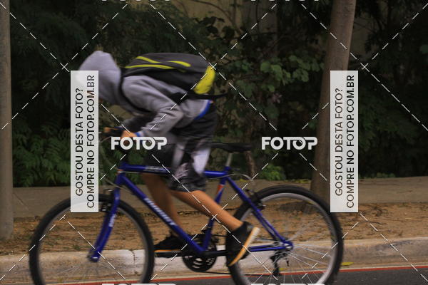 Buy your photos of the eventVSERIES Duathlon & Running on Fotop