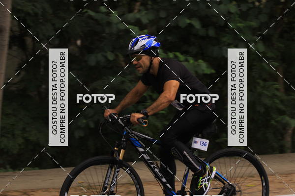 Buy your photos of the eventVSERIES Duathlon & Running on Fotop