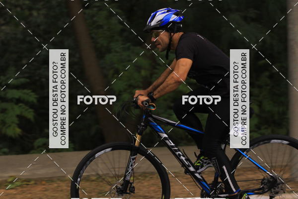 Buy your photos of the eventVSERIES Duathlon & Running on Fotop