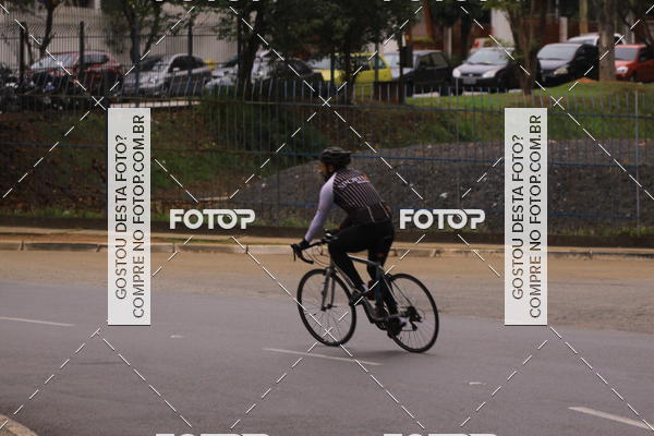 Buy your photos of the eventVSERIES Duathlon & Running on Fotop