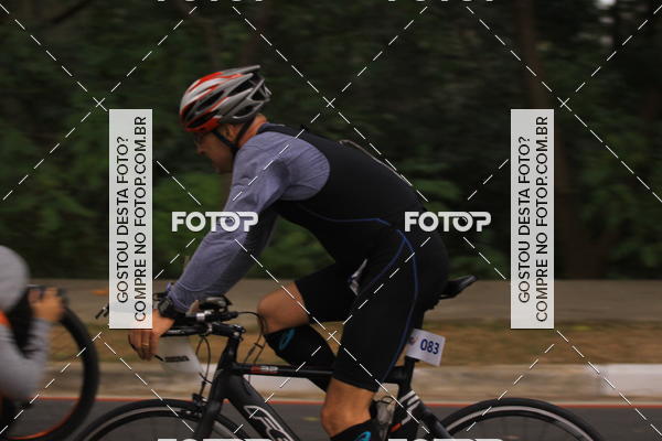 Buy your photos of the eventVSERIES Duathlon & Running on Fotop
