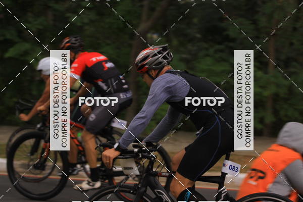 Buy your photos of the eventVSERIES Duathlon & Running on Fotop