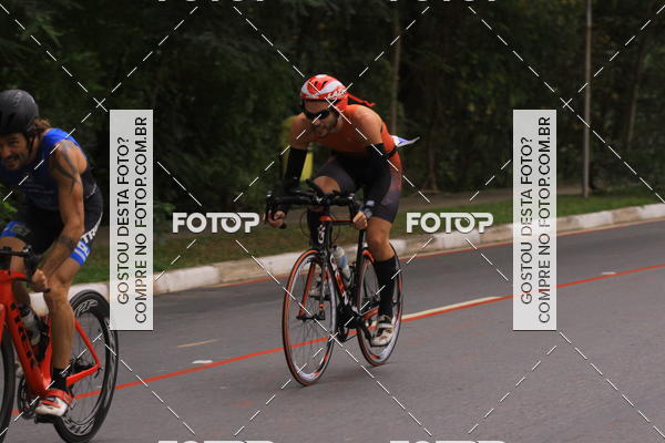 Buy your photos of the eventVSERIES Duathlon & Running on Fotop