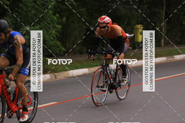 Buy your photos of the eventVSERIES Duathlon & Running on Fotop