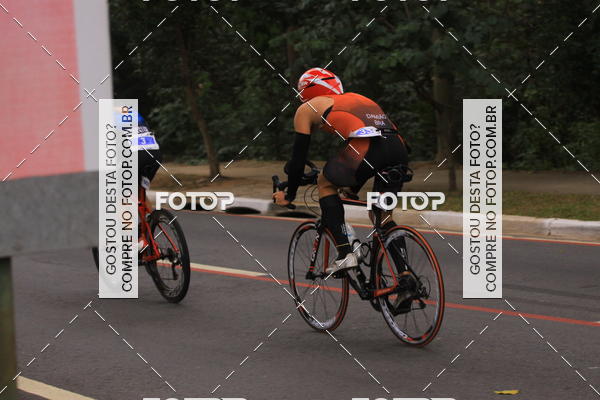 Buy your photos of the eventVSERIES Duathlon & Running on Fotop
