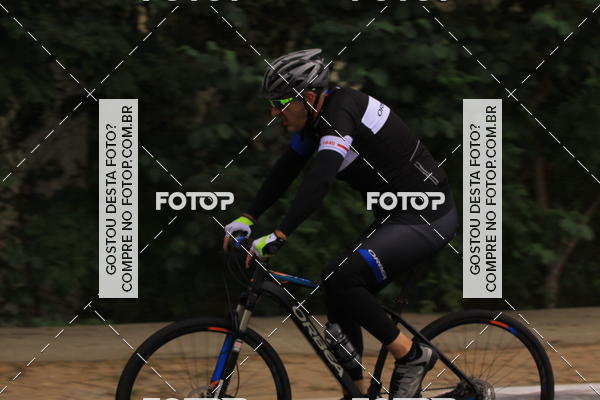 Buy your photos of the eventVSERIES Duathlon & Running on Fotop