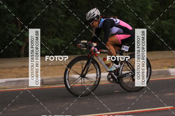 Buy your photos of the eventVSERIES Duathlon & Running on Fotop