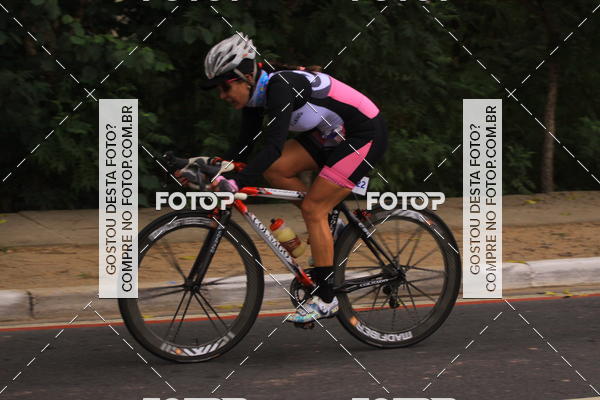 Buy your photos of the eventVSERIES Duathlon & Running on Fotop