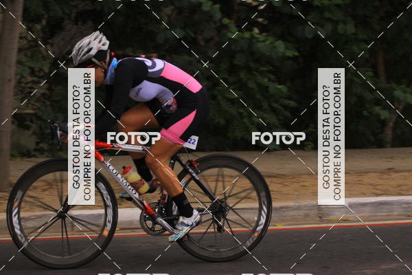 Buy your photos of the eventVSERIES Duathlon & Running on Fotop