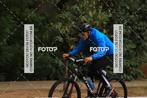 Buy your photos of the eventVSERIES Duathlon & Running on Fotop