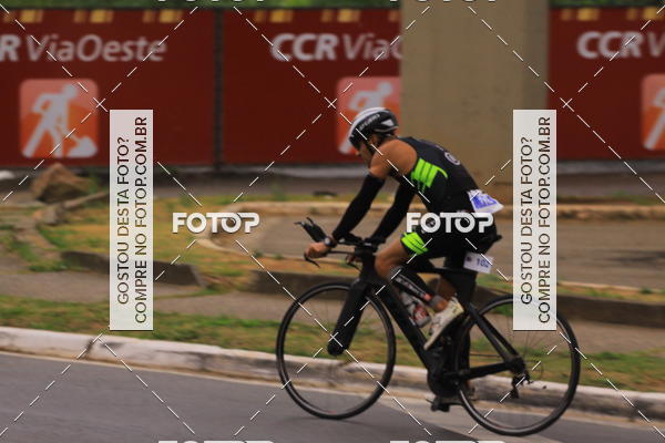 Buy your photos of the eventVSERIES Duathlon & Running on Fotop