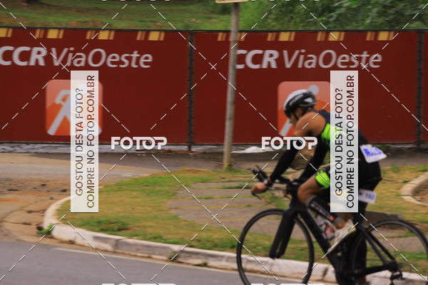 Buy your photos of the eventVSERIES Duathlon & Running on Fotop