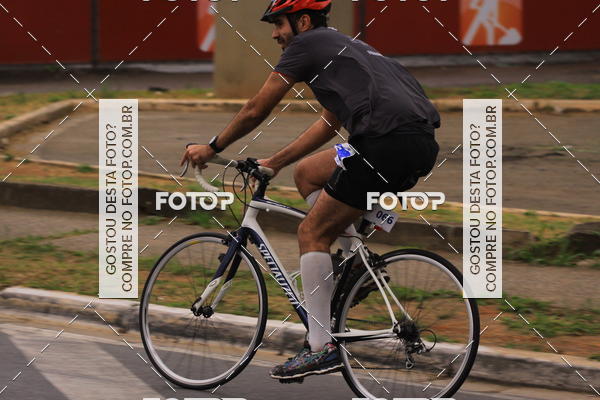 Buy your photos of the eventVSERIES Duathlon & Running on Fotop