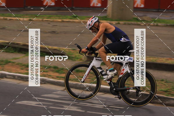 Buy your photos of the eventVSERIES Duathlon & Running on Fotop