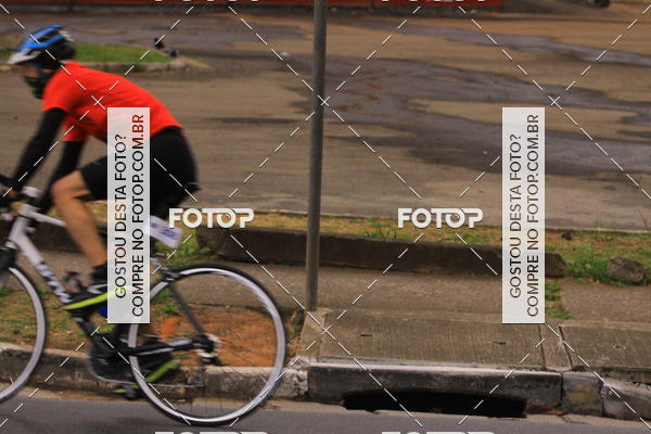 Buy your photos of the eventVSERIES Duathlon & Running on Fotop