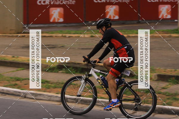 Buy your photos of the eventVSERIES Duathlon & Running on Fotop