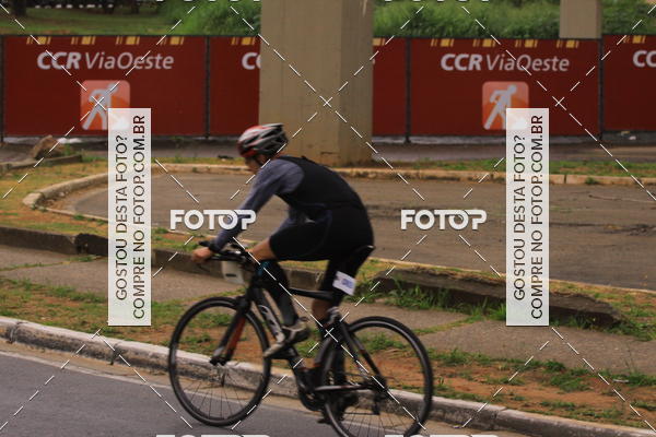 Buy your photos of the eventVSERIES Duathlon & Running on Fotop