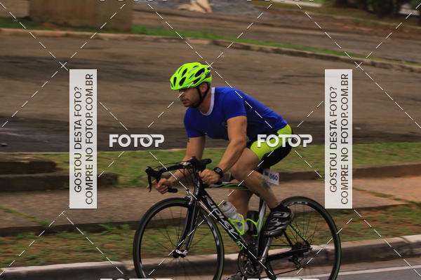 Buy your photos of the eventVSERIES Duathlon & Running on Fotop