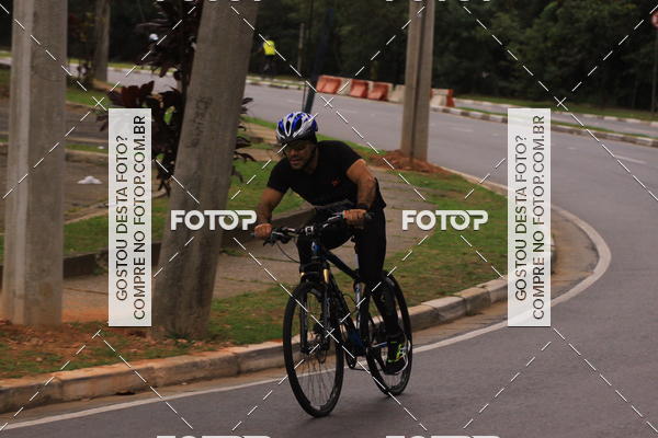 Buy your photos of the eventVSERIES Duathlon & Running on Fotop