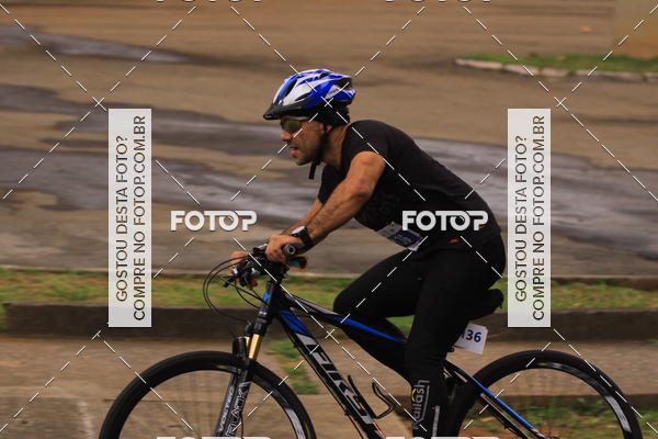 Buy your photos of the eventVSERIES Duathlon & Running on Fotop