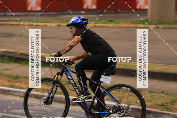 Buy your photos of the eventVSERIES Duathlon & Running on Fotop
