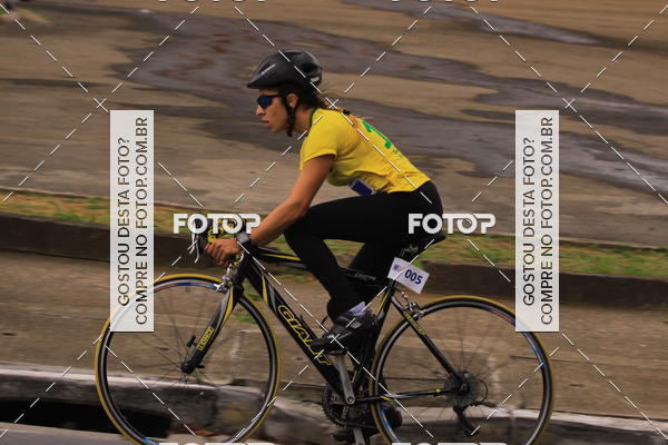 Buy your photos of the eventVSERIES Duathlon & Running on Fotop