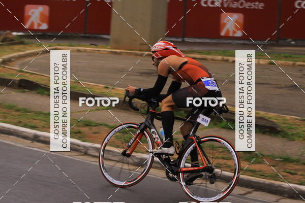 Buy your photos of the eventVSERIES Duathlon & Running on Fotop