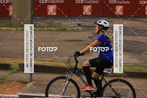 Buy your photos of the eventVSERIES Duathlon & Running on Fotop
