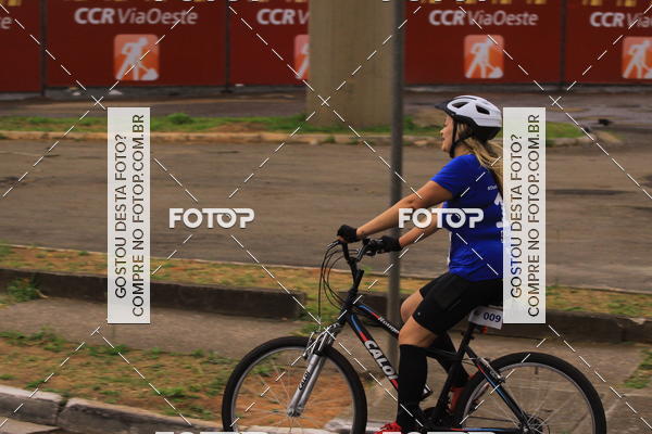 Buy your photos of the eventVSERIES Duathlon & Running on Fotop