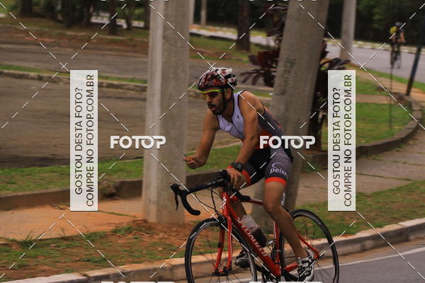 Buy your photos of the eventVSERIES Duathlon & Running on Fotop