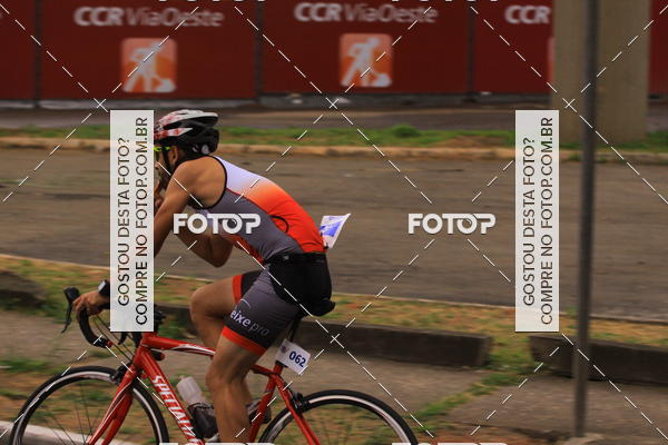 Buy your photos of the eventVSERIES Duathlon & Running on Fotop