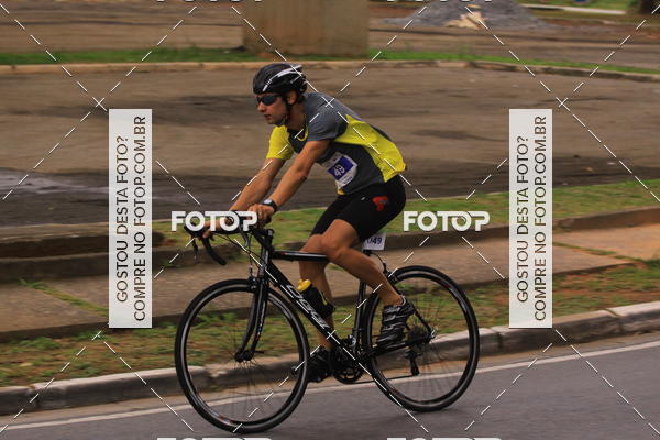 Buy your photos of the eventVSERIES Duathlon & Running on Fotop