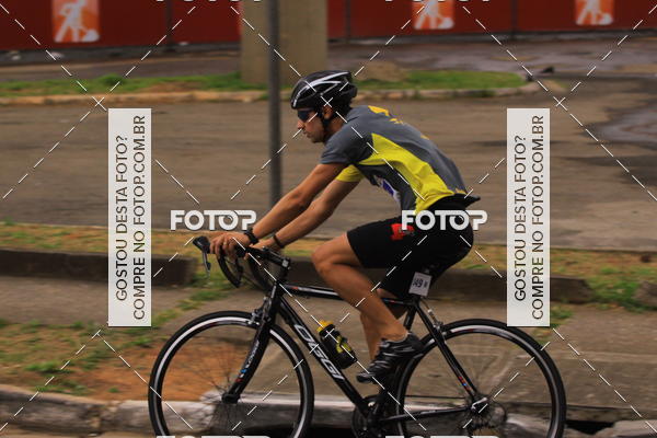 Buy your photos of the eventVSERIES Duathlon & Running on Fotop