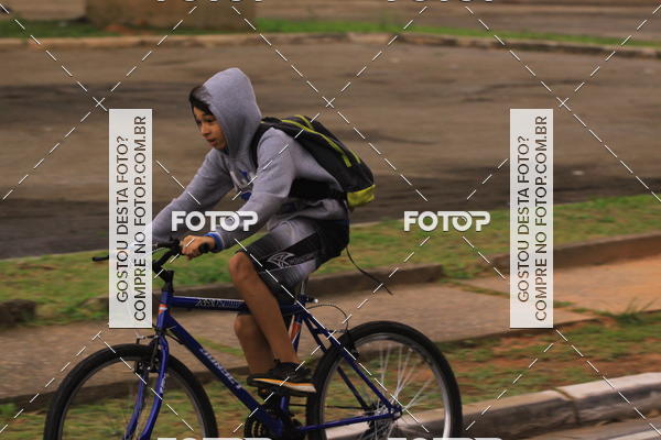 Buy your photos of the eventVSERIES Duathlon & Running on Fotop