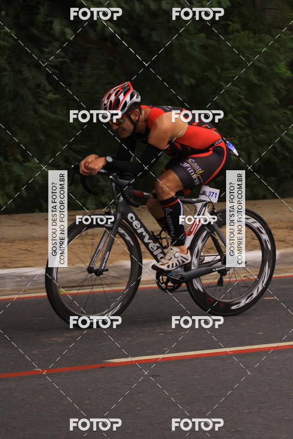 Buy your photos of the eventVSERIES Duathlon & Running on Fotop