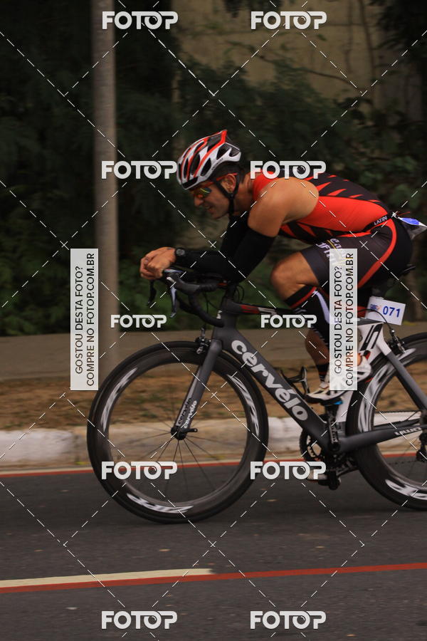 Buy your photos of the eventVSERIES Duathlon & Running on Fotop