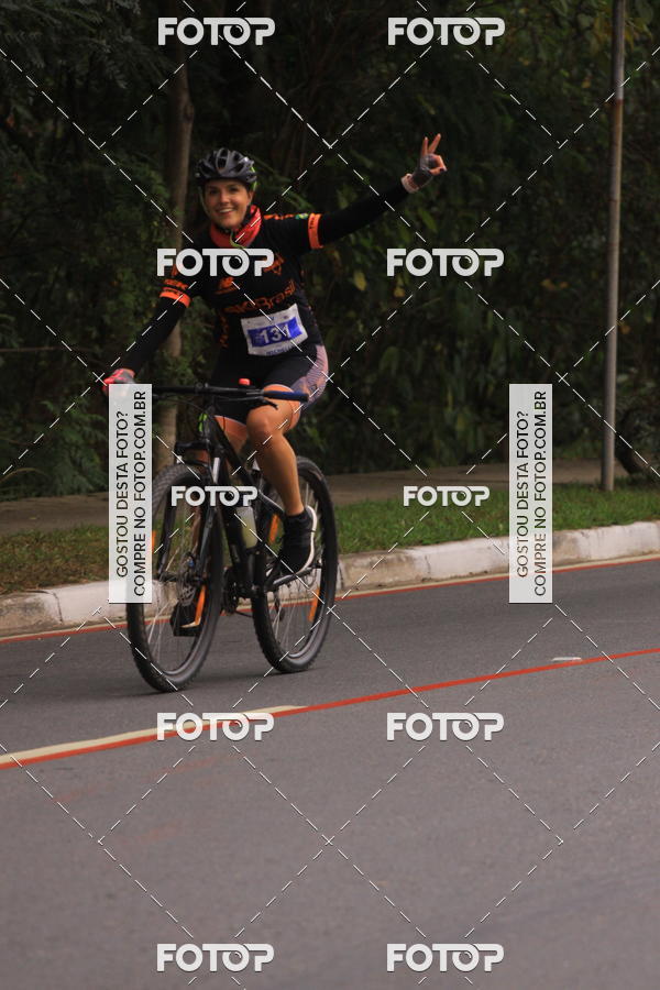 Buy your photos of the eventVSERIES Duathlon & Running on Fotop