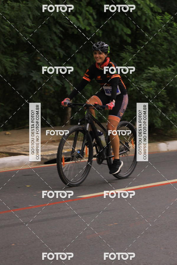 Buy your photos of the eventVSERIES Duathlon & Running on Fotop